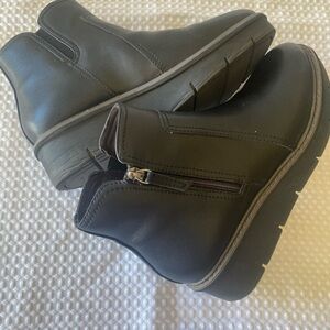 Clark’s Booties - Good condition!